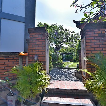 Sandat Hotel Kuta Kuta Lombok Εξωτερικό φωτογραφία
