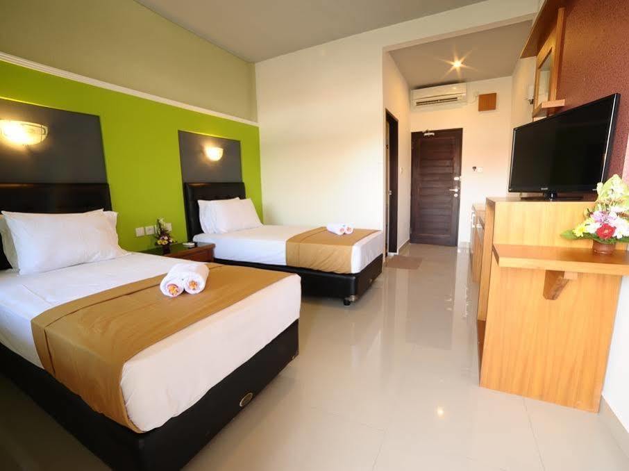 Sandat Hotel Kuta Kuta Lombok Εξωτερικό φωτογραφία