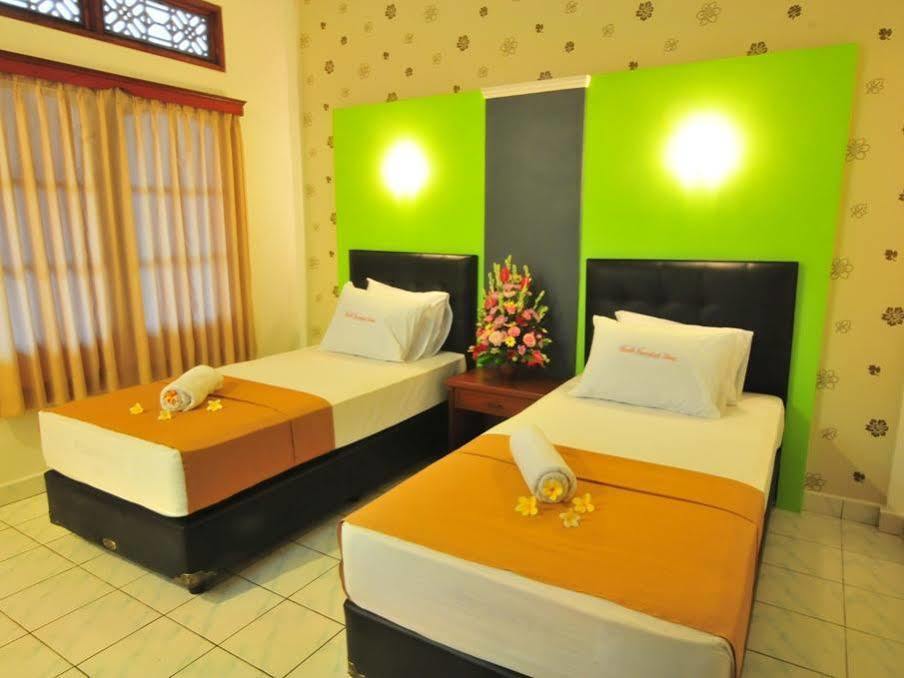 Sandat Hotel Kuta Kuta Lombok Εξωτερικό φωτογραφία